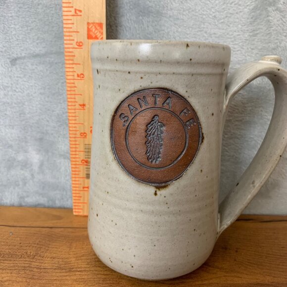 Santa Fe Pottery Mug VTG Handcrafted Stoneware 30 Oz Chili Pepper medallion - Picture 6 of 6